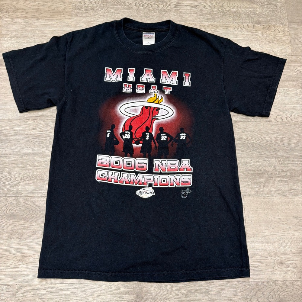 Vintage 2006 Miami Heat NBA Champions T Shirt Mens M Wade Shaq Double Sided